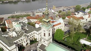 картинка: Света Литургија и освећење мира у Саборној цркви на Велики четвртак