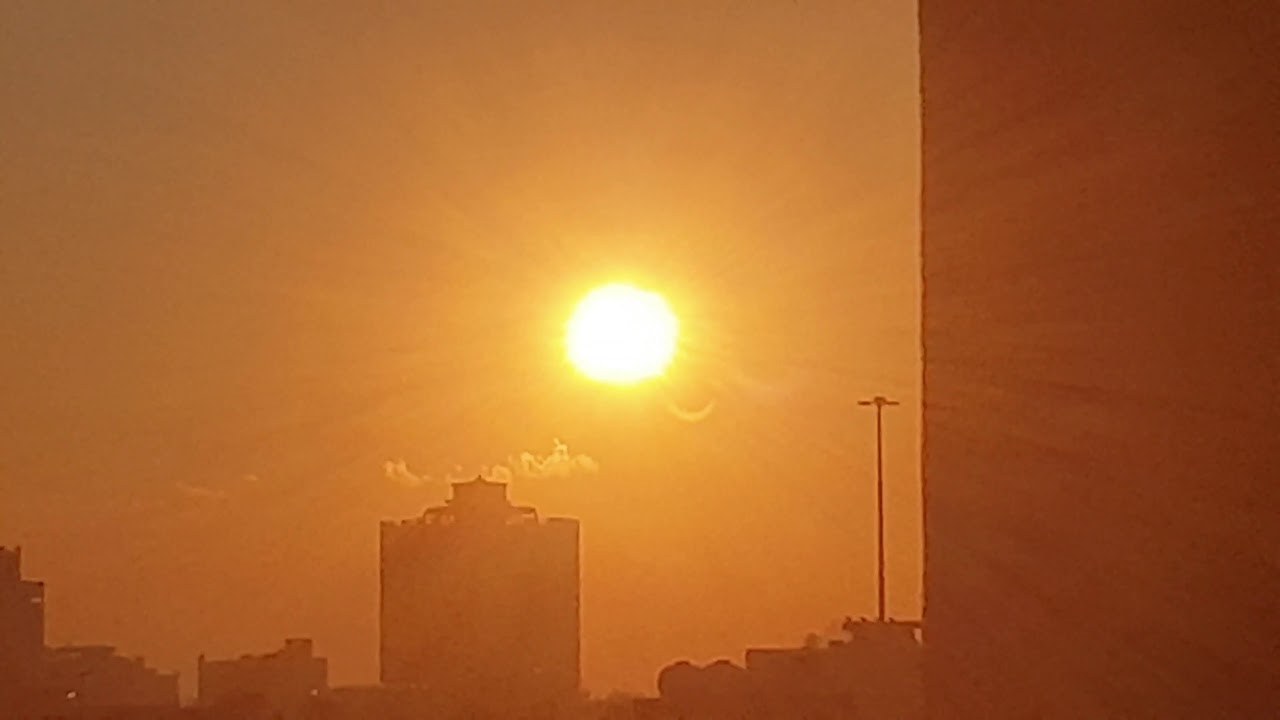 Solar Eclipse in Bahrain December 26, 2019 - YouTube