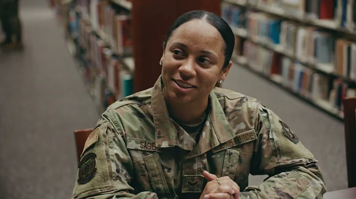 U.S. Air Force: Optometrist: Maj Robert Carlsen