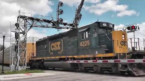 The last train to pass under the Romulus Signal Cantilever