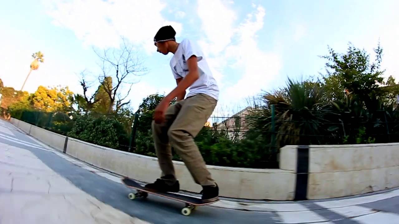 ERILDO BOCCACCI REPRESENTS JEWELS SKATEBOARDS !