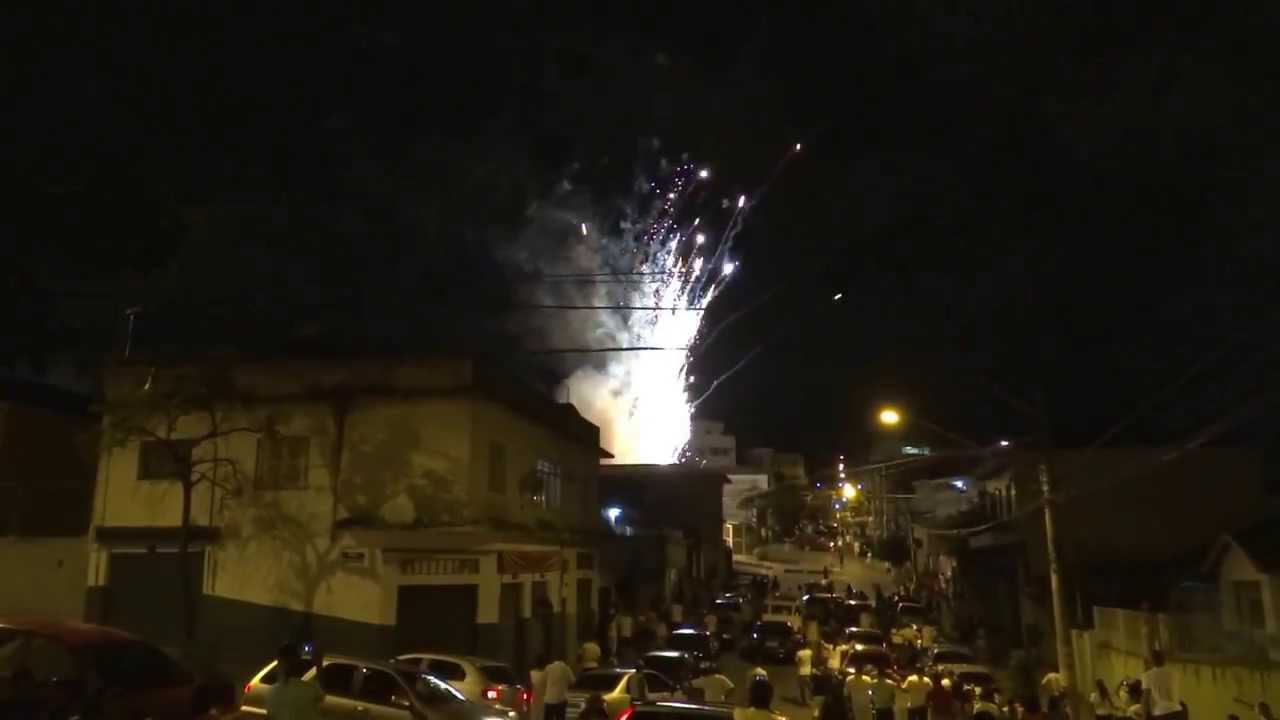 Queima de fogos 2014 rua antonio cavazzam part1