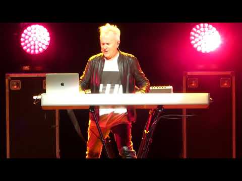 "Things Can Only Get Better" Howard Jones@Borgata Event Center Atlantic City 8/11/17