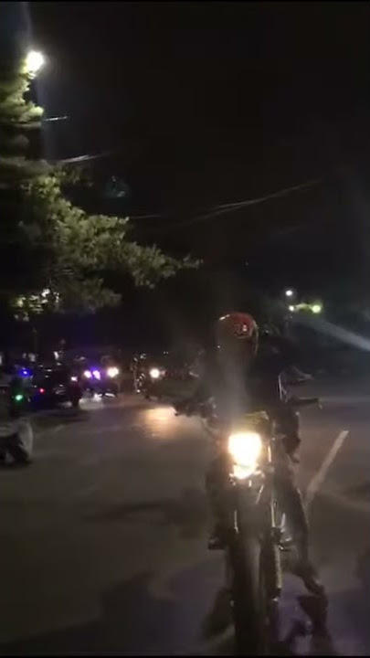 STORY WA ' SUPERMOTO ADDICTIVE ' WHY DO I -