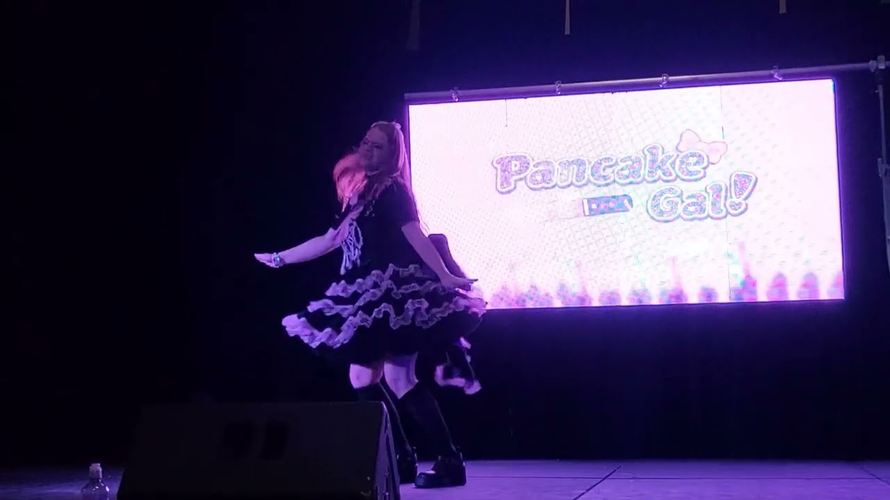 OTAHEN ANTHEM | @ Planet Anime KC idol invasion! (I don't claim the song!)