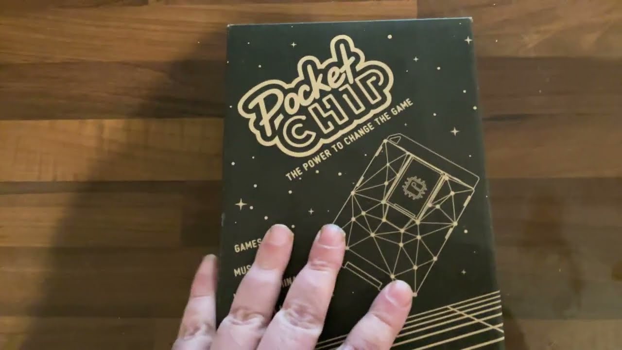 Unboxing The very strange Pocket Chip Handheld in 2022