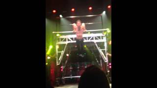 Jason Derulo Fire Jeremy/Bryan/Amy (workout on stage) Birmingham 22/3/14