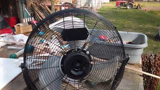 Steelton 18' high velocity floor fan /non functional