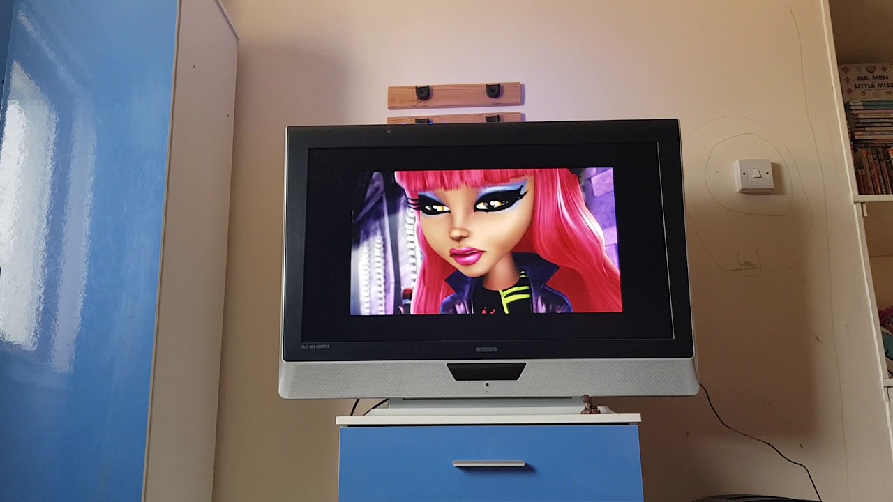 UK DVD Opening: Despicable Me 2 (2013)