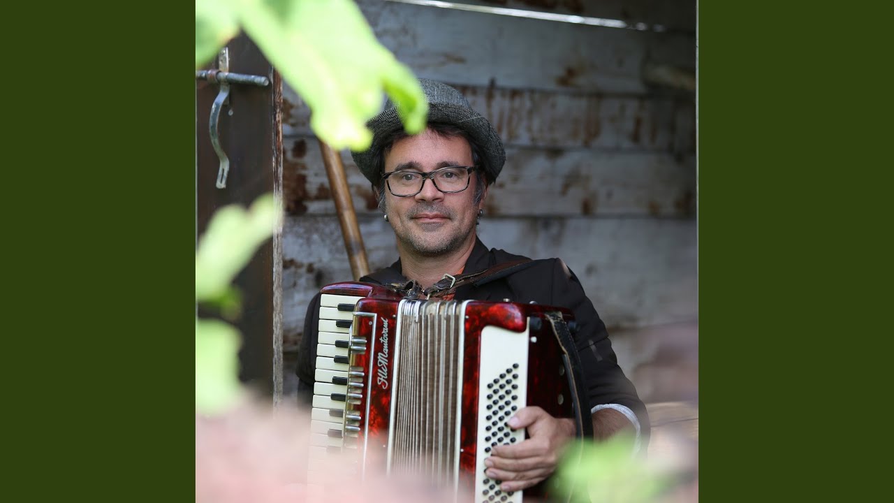 Guarda Genepi su YouTube Guarda Genepi su YouTube