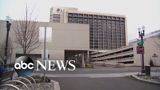 Hotel apologizes after security guard calls 911 on black guest