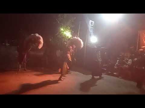 jaranan angleng Darmo Putro dalam perang celeng srenggi live di sumber sari Udanawu Blitar