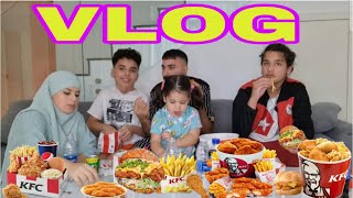 Vlog On Mange Kfc En Familleadel Sami Amira