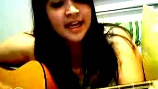 tkw montok cantik main gitar kelihatan itunya