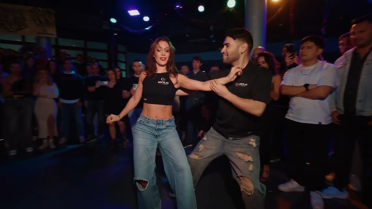 Marco y Angela / Prince Royce -  Te Necesito