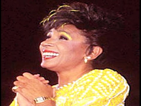 Shirley Bassey - Who Could Love Me / The Boy From ...