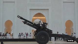 Ramazan topu atıldı: Şeyh Zayed Camii’nde ilk iftar coşkusu screenshot 3