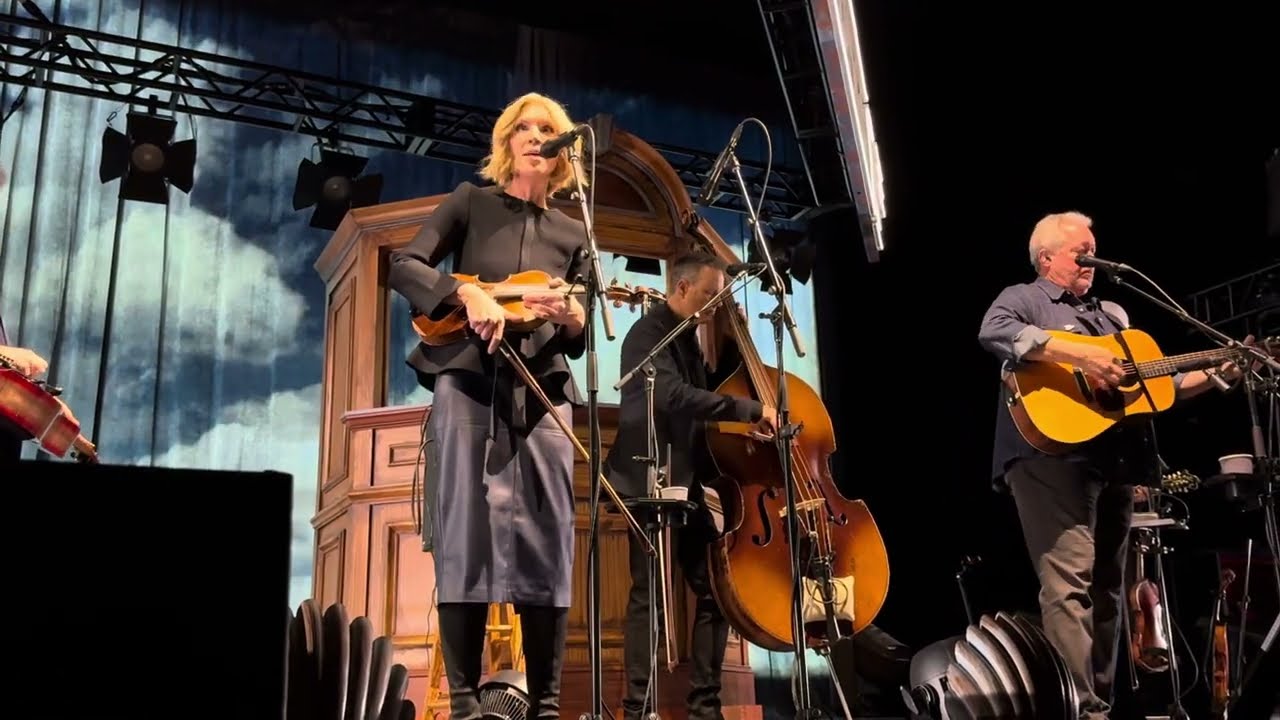 Alison Krauss & Union Station “Restless” Louisville Palace-Louisville, Ky 4/17/2025