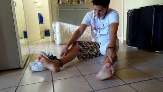 Boy feet and skate shoes