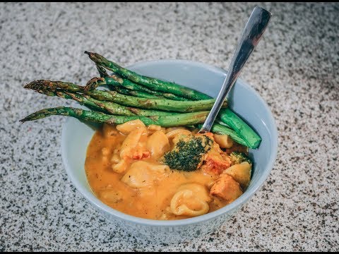 Buffalo Tempeh Butternut Squash Mac and Cheese