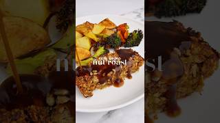 Easy vegan 5 nut roast 🌰Full recipe on my blog 🔗moreplantsnutrition.com #nutroast #christmasrecipe
