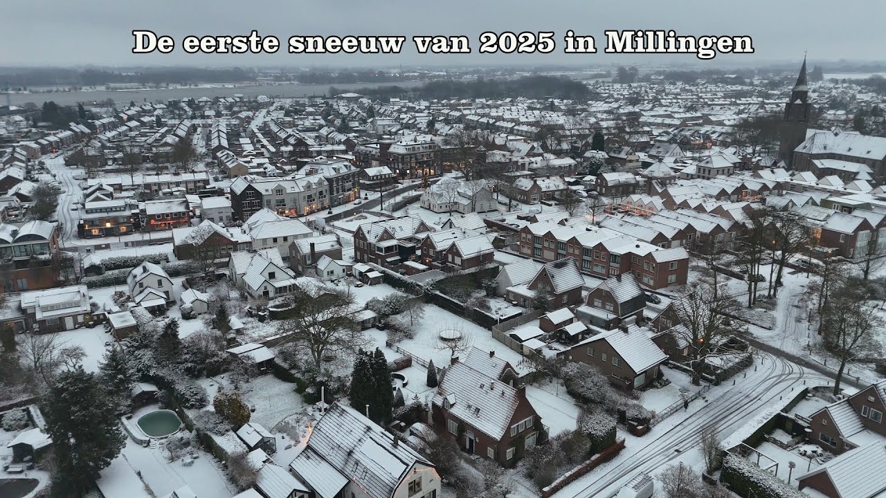 De eerste sneeuw van 2025 in Millingen - YouTube