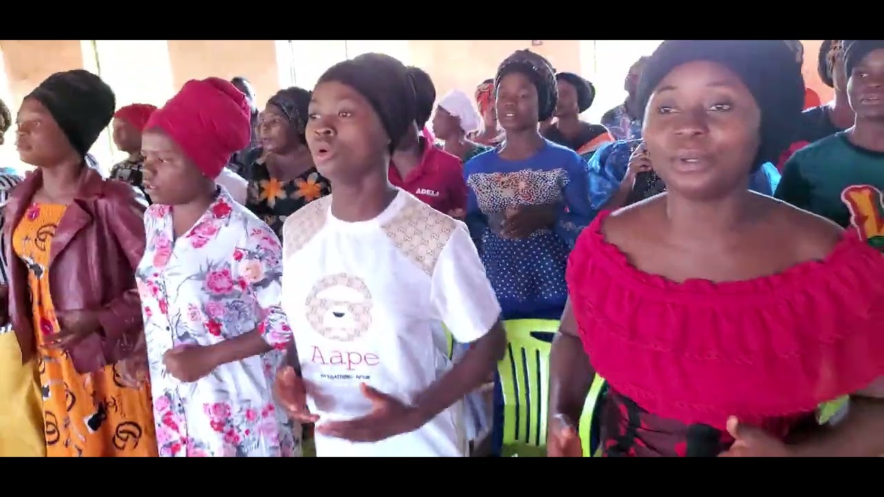 KUZALIWA KWA NURU GIZANI UMOJA kwaya..