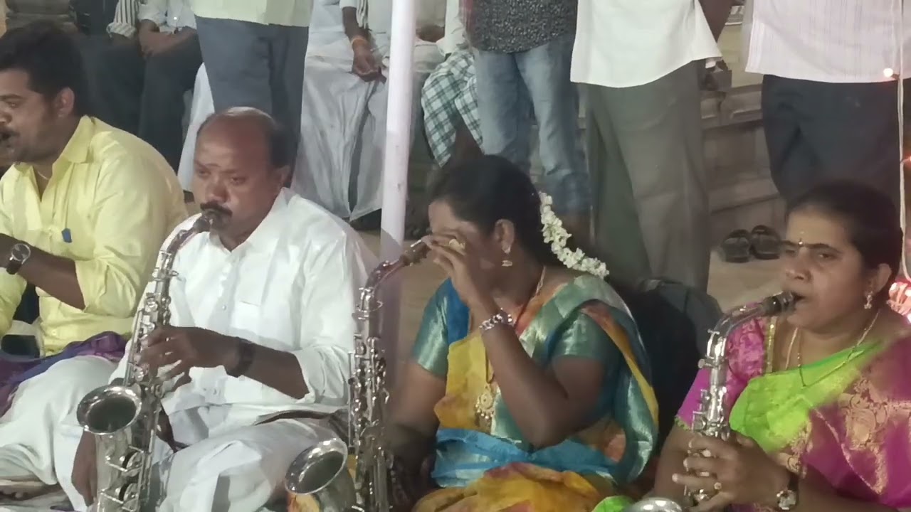 అల్లూరు పోలేరమ్మ గుడి లో కావలి(సత్యం సూపర్ బ్యాండ్ మేళం)కచ్చేరి num:9441686345