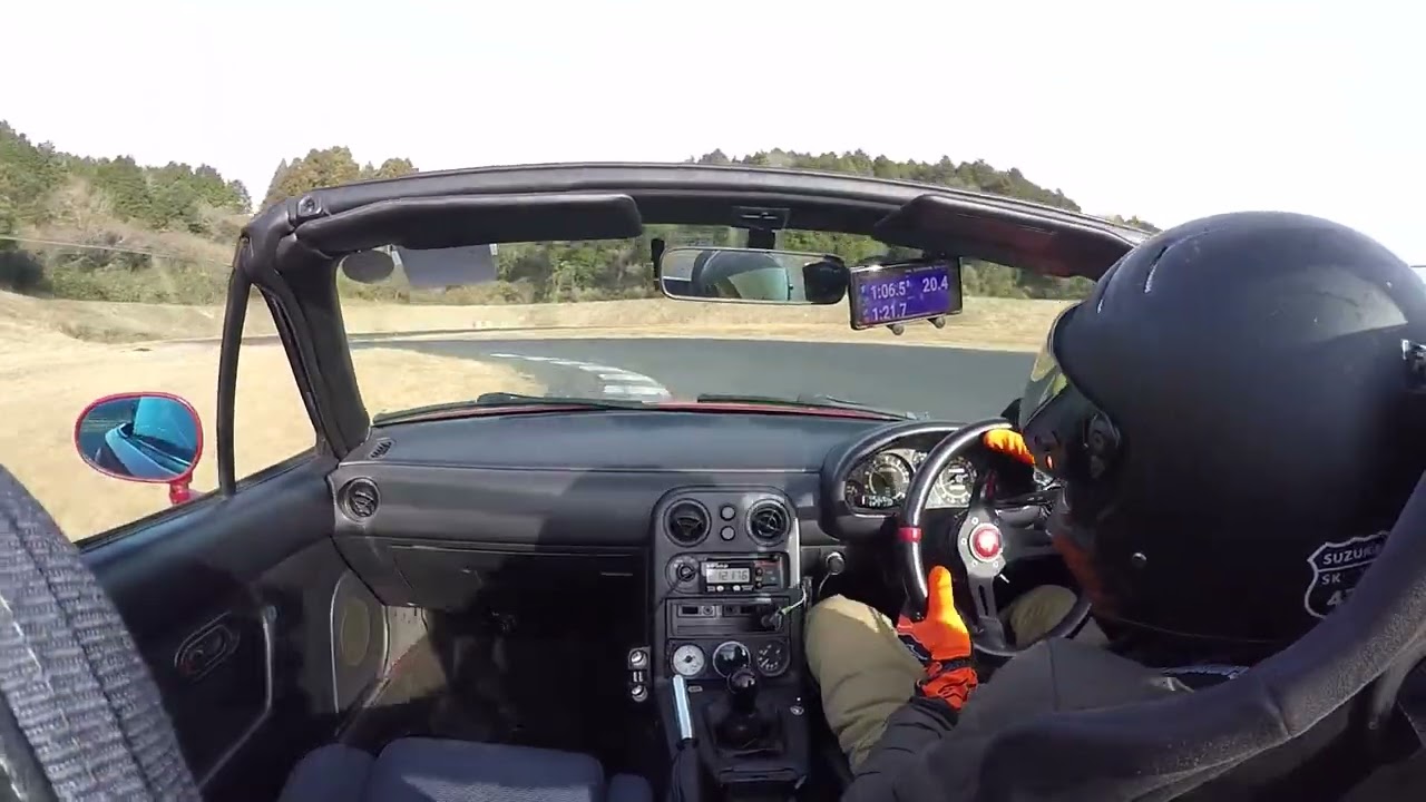 鈴鹿ツイン　フルコース　1,05.87　NAロードスター