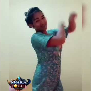 story wa cewek cantik seksi montok // bikin gagal fokus // anunya gede banget