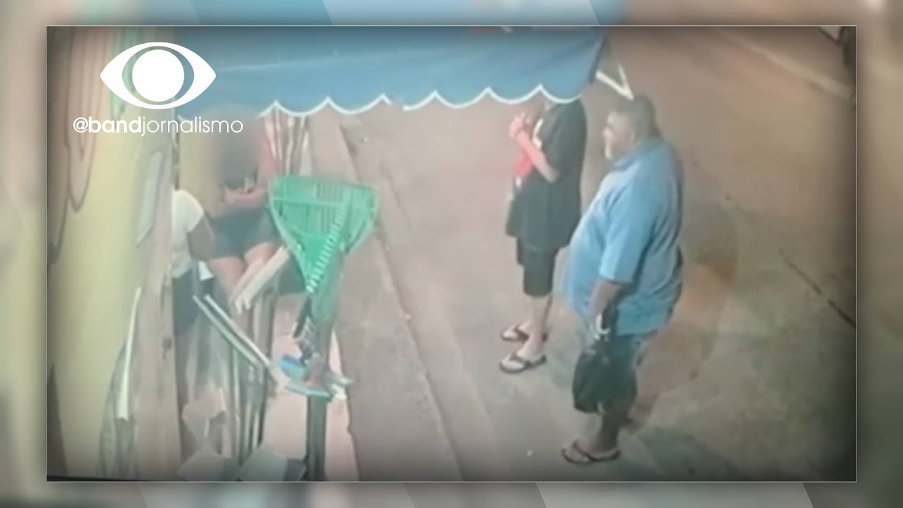 Empresário é morto a tiros em Foz do Iguaçu; vídeo mostra vítima tentando fugir e caindo no chão