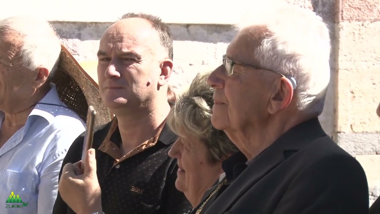 U Štitkovu otkriveno spomen obeležje za života Vojinu Voju Vučićeviću