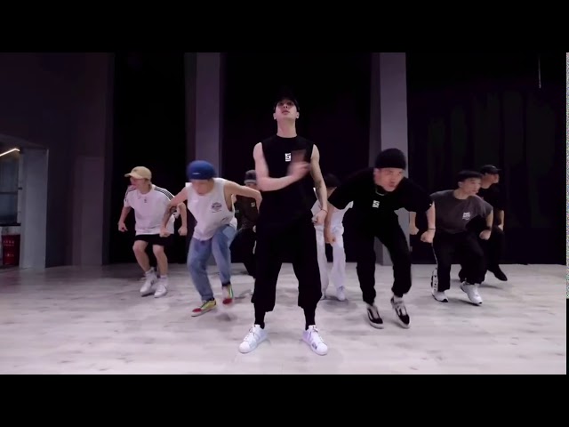 [HD]Jackson Wang 100WAYS dance practice王嘉尔《100WAYS》舞蹈练习室 class=