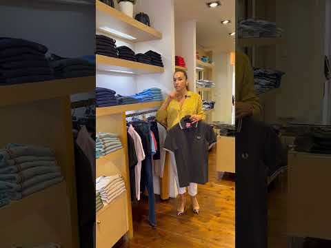 Η στυλίστρια Dolly Zervou μας δίνει styling tips για να φορέσουμε το διαχρονικό polo shirt! 👕 Η στυλίστρια Dolly Zervou μας δίνει styling tips για να φορέσουμε το διαχρονικό polo shirt! 👕