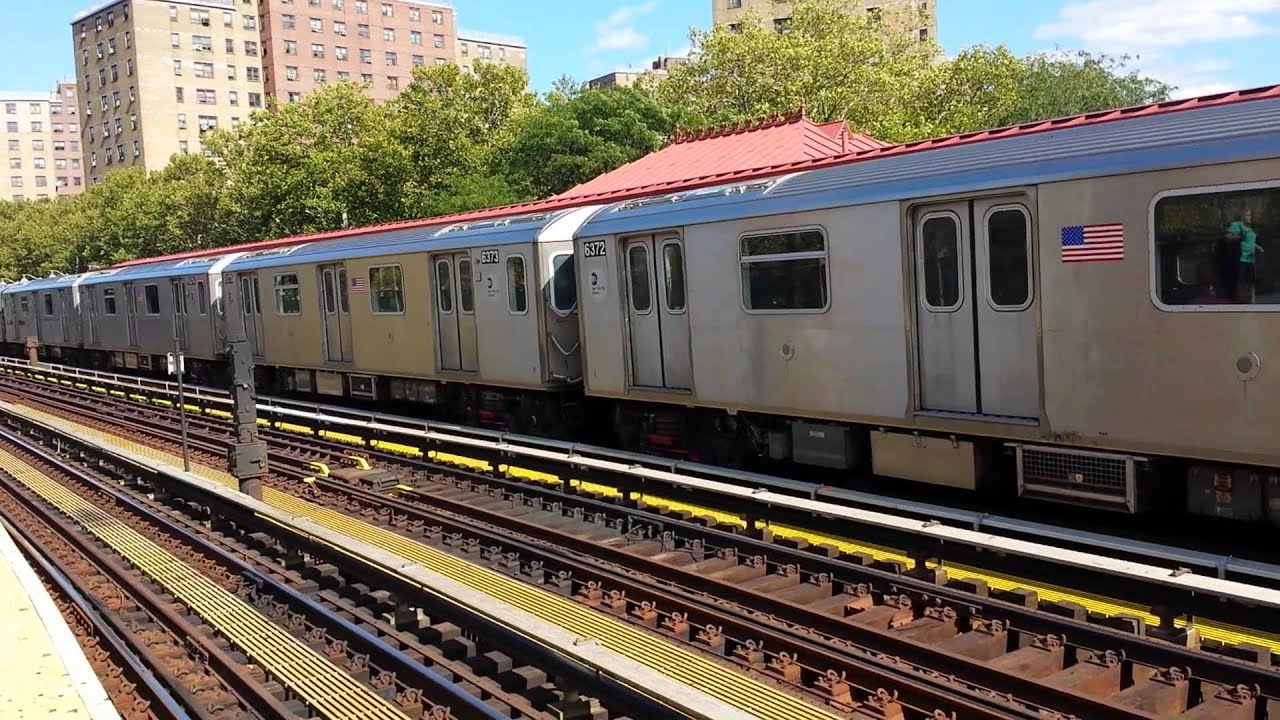 IRT Subway R142 (2) (5) Trains Jackson Avenue YouTube