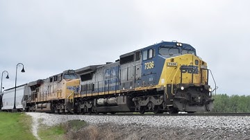 GECX C40-8W leads SB through Grayslake, IL. 5/20/18