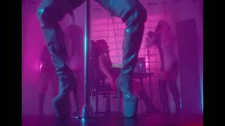 OMAR COURTZ (((ousi))) x DE LA ROSE - QUE VAS HACER HOY ? (Visualizer) l PRIMERA MUSA