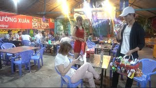 Quá phí cho một ca sĩ phải đi hát rong | Nhạc Chế Nước Mắt Tuổi Ba Mươi 30