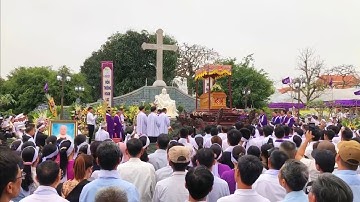 Giây Phút Xúc Động Nghi Thức An Táng Cha Cố Giuse Trần Đức Tâm Linh Mục Giáo Phận Bùi Chu