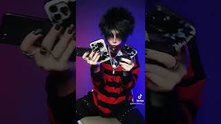 Dabi Tweeted That Hes Single