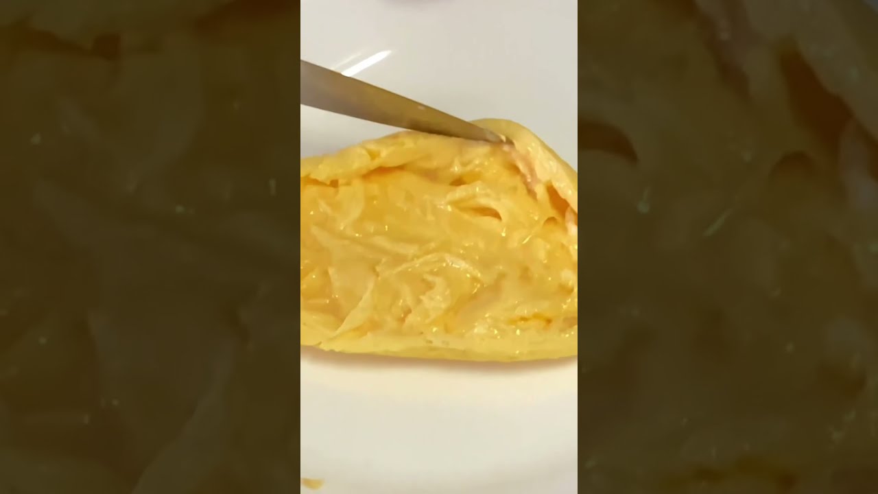 Shocking] This one-egg omelette was so ○○ - YouTube