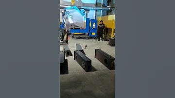 Welding Positioner: Automatic Workpiece Rotation.#weldingpositioner #positioner #industrialrobot