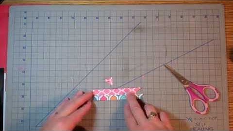 How to quickly create perfect pennant flags