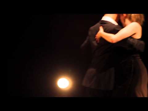 Video: Kaip Argentinietiškas Tango Lavina Improvizacijos įgūdžius