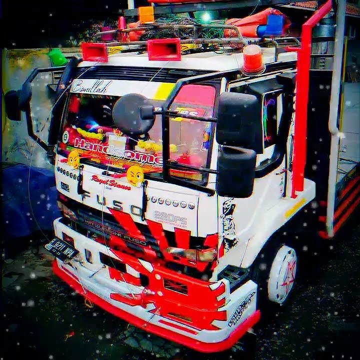 story WA lagu dunia ini!! versi truck Fuso figther