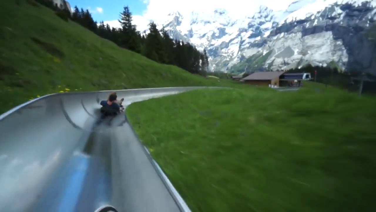 Tobogán en los Alpes suizos YouTube