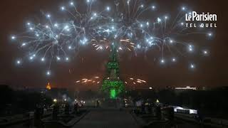 Le feu d'artifice du 14 juillet sur la Tour Eiffel