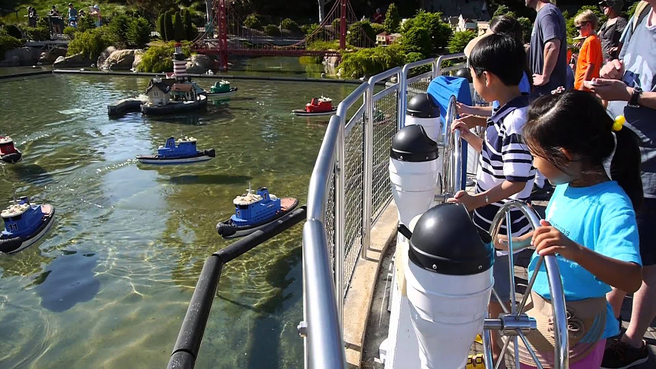 Remote Control Boats @ LEGOLAND, CA - YouTube