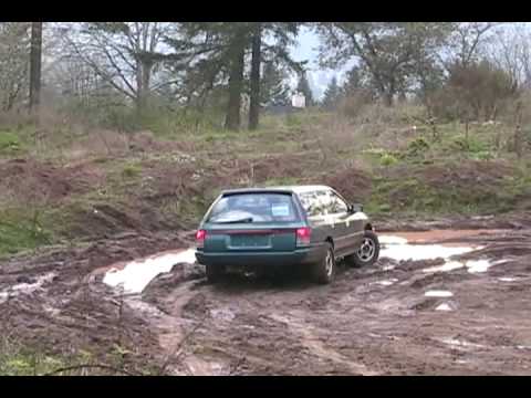 Subaru Legacy LSi - Offroading