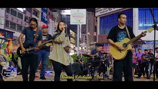 Datang dari Kalimantan Indonesia hanya untuk nyanyi di Sentuhan Buskers..Bintang Kehidupan- Ovie